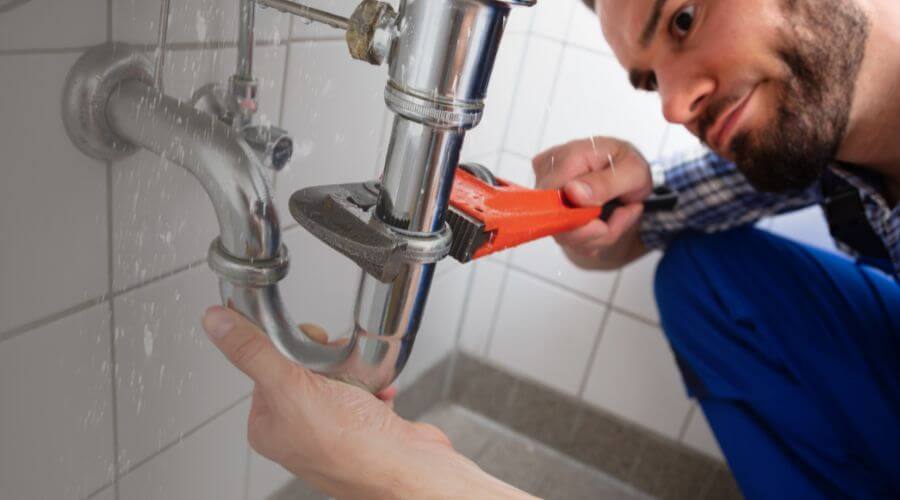 Professional same day plumber services in Scottsburg, IN